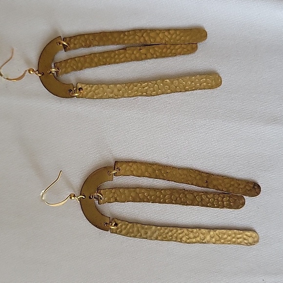 Pre-loved Gold tone Brass Dangle Earrings - Picture 2 of 2